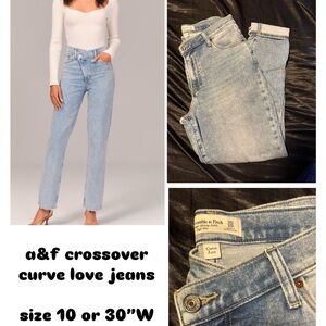 Abercrombie and Fitch Crossover Curve Love Jeans